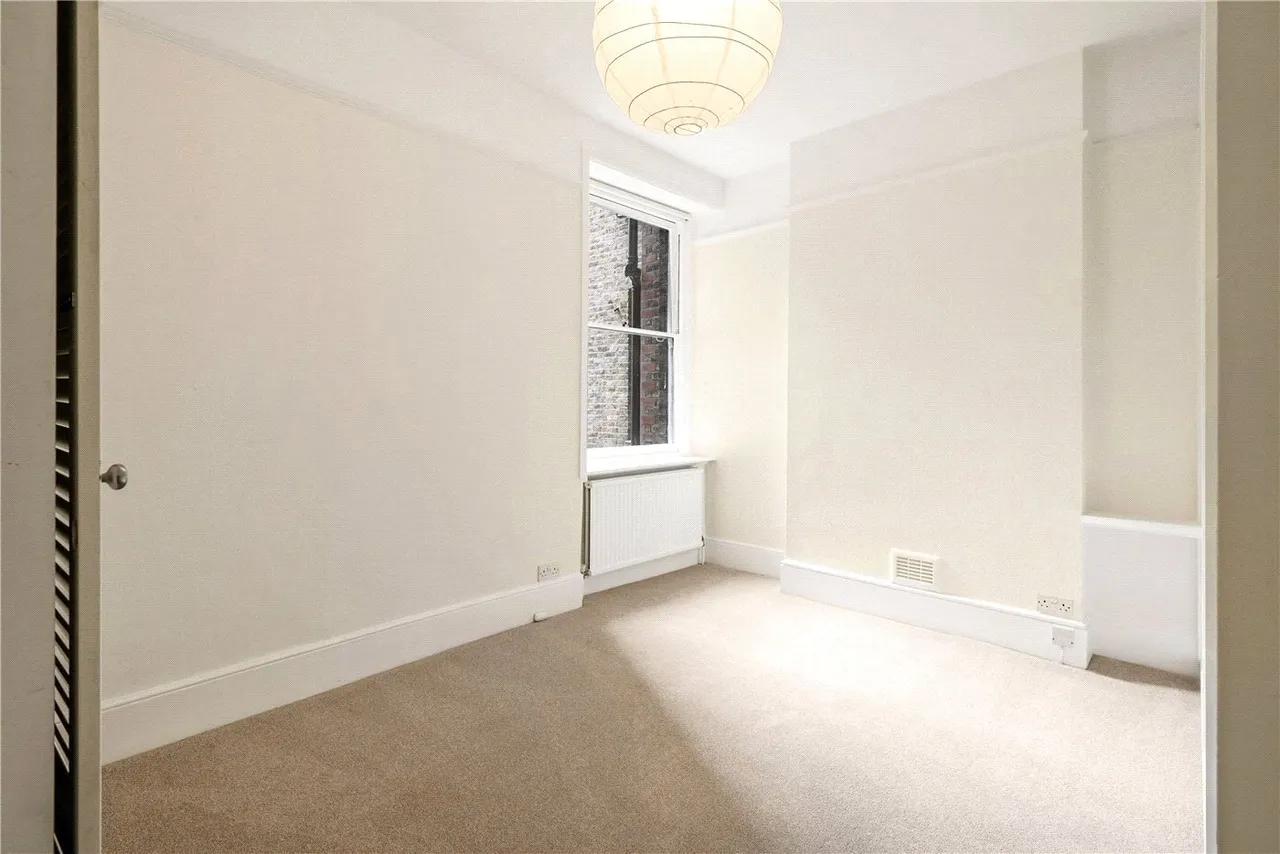 3 bed flat to rent — Elgin Crescent, London, W11