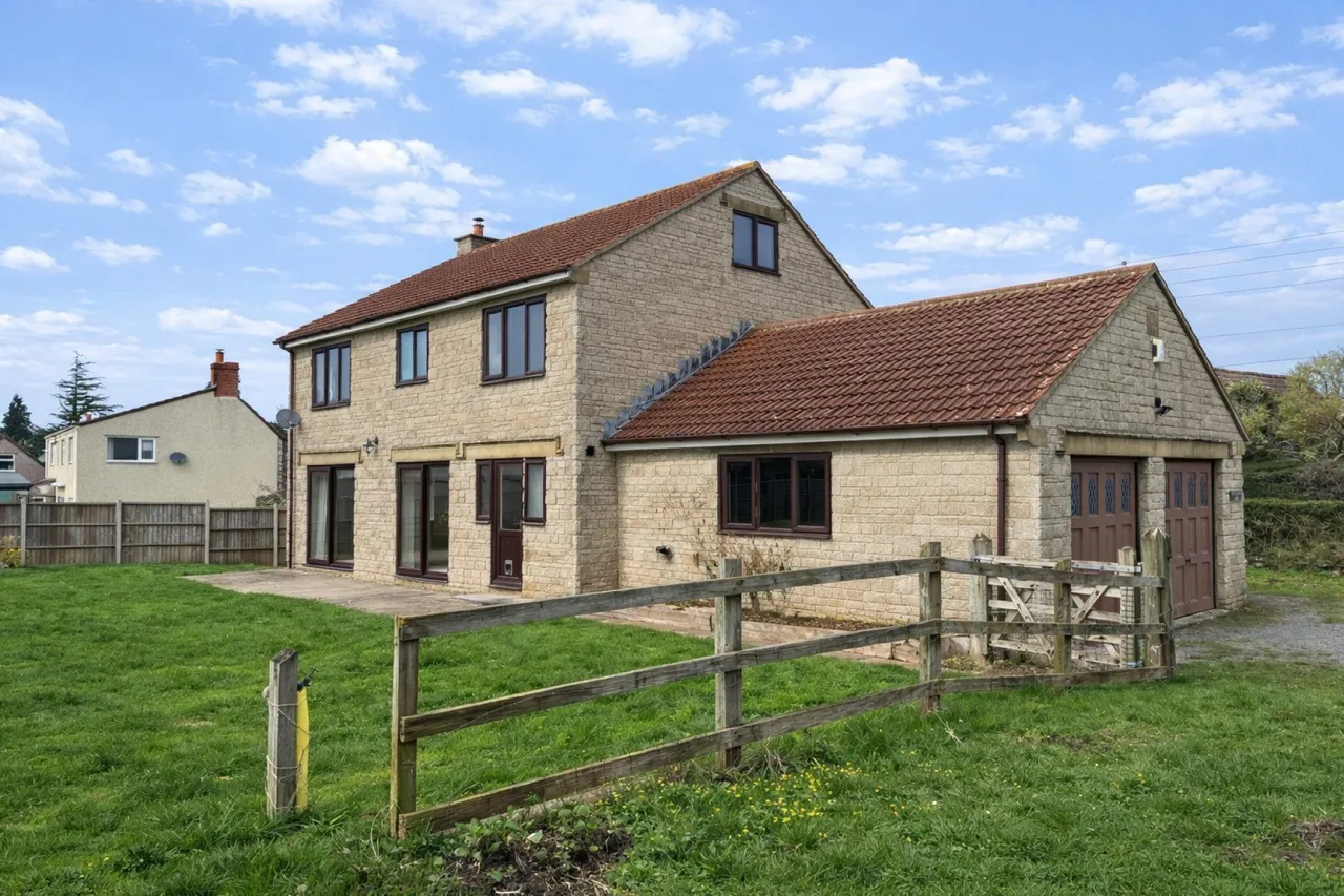 4 bed house to rent, Chapel Hill, Backwell, BS48