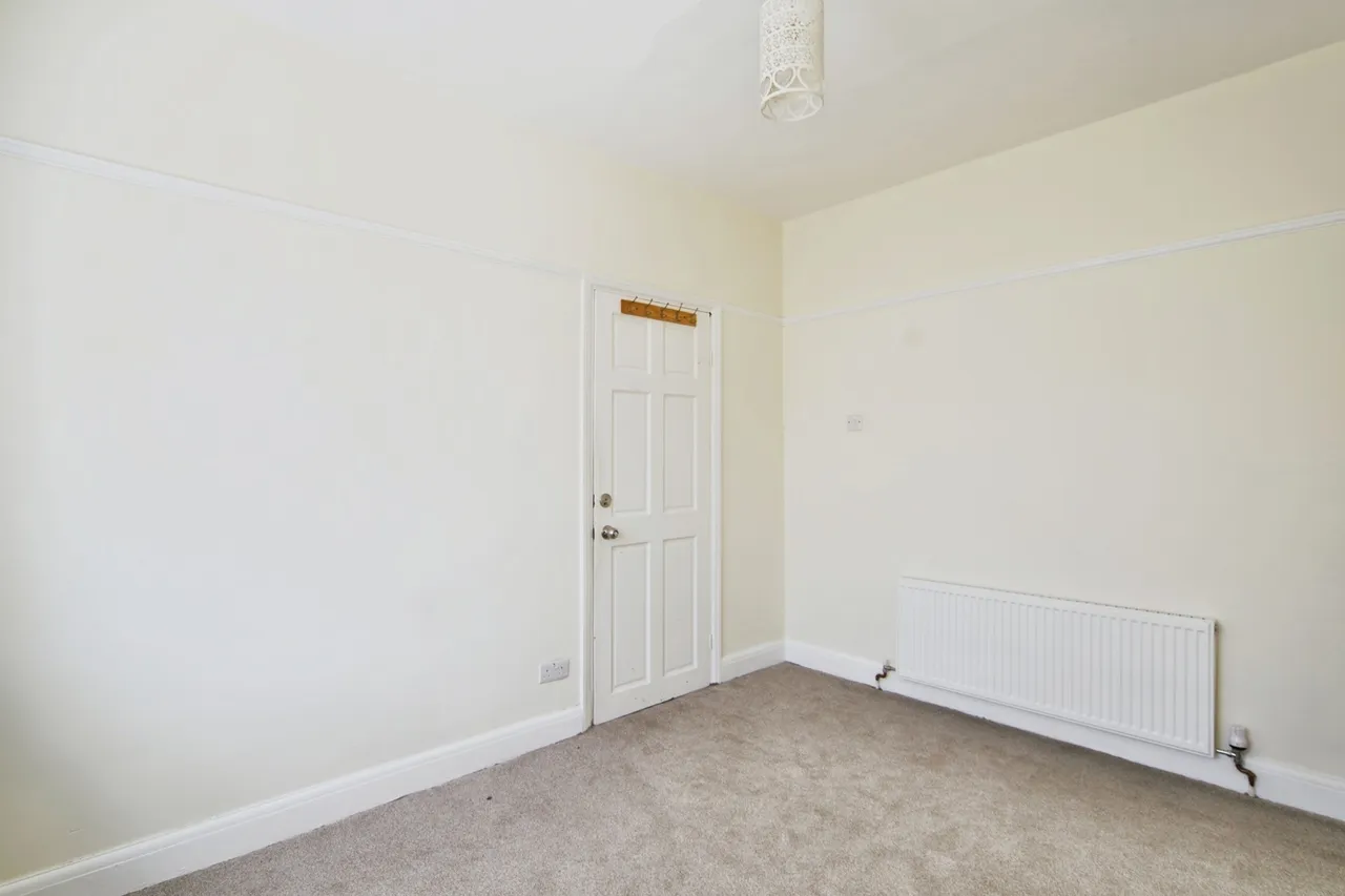 Bath Road, Forest Gate, E7, photo 8