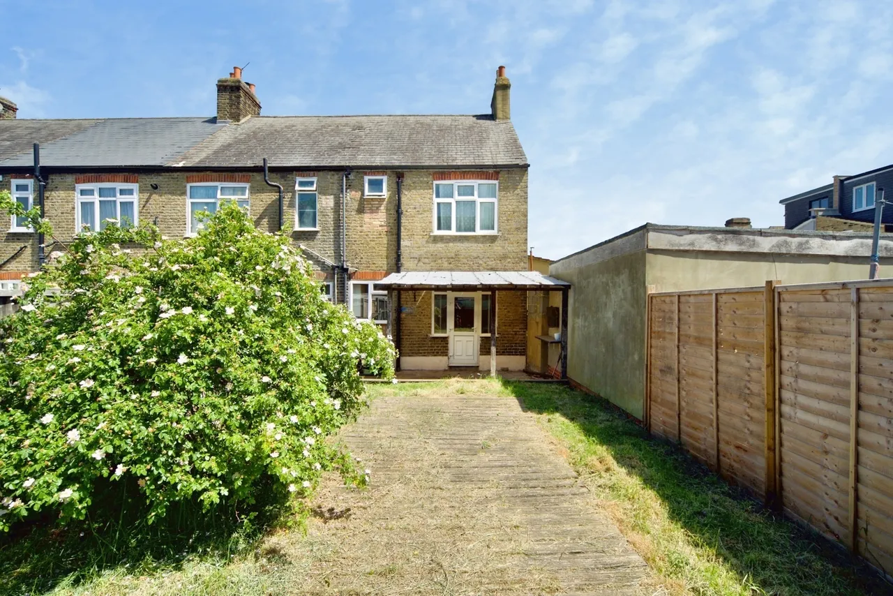 Bath Road, Forest Gate, E7, photo 13