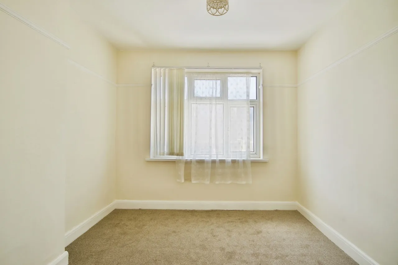 Bath Road, Forest Gate, E7, photo 7