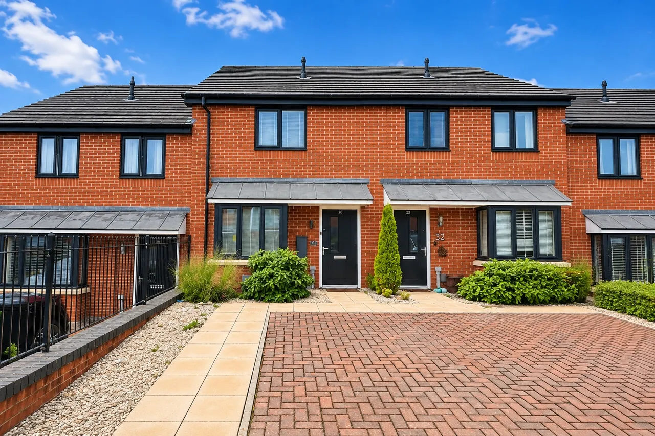 2 bed house for sale, Legging Road, Birmingham, B38