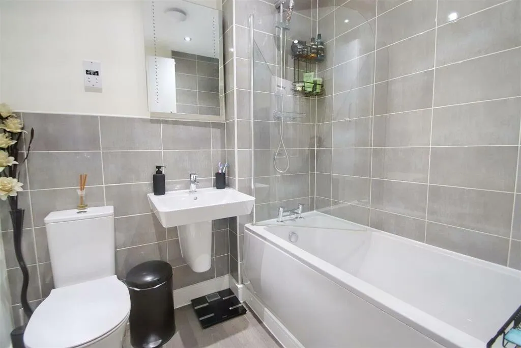 Legging Road, Birmingham, B38, photo 6