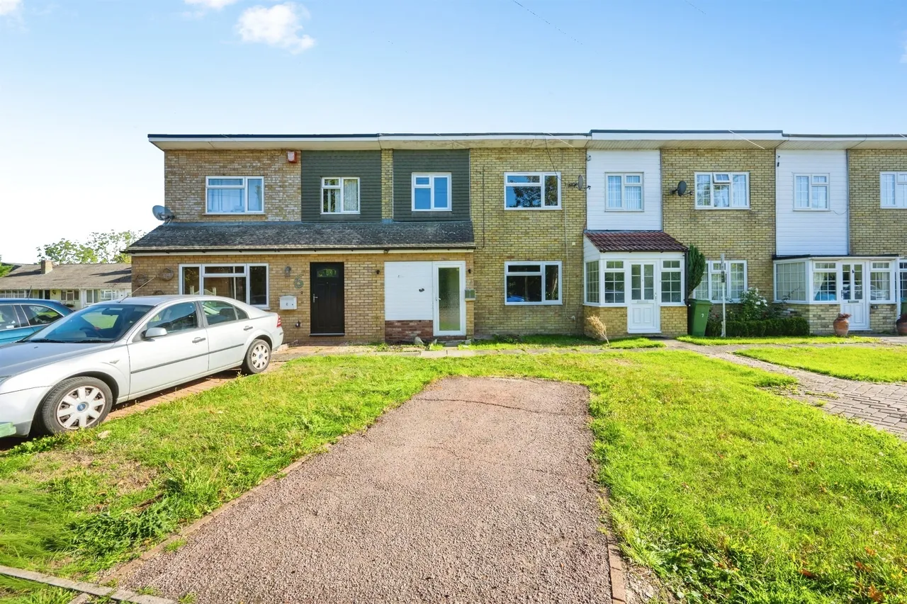 3 bed house for sale, Dolphin Place, Aylesbury, HP21