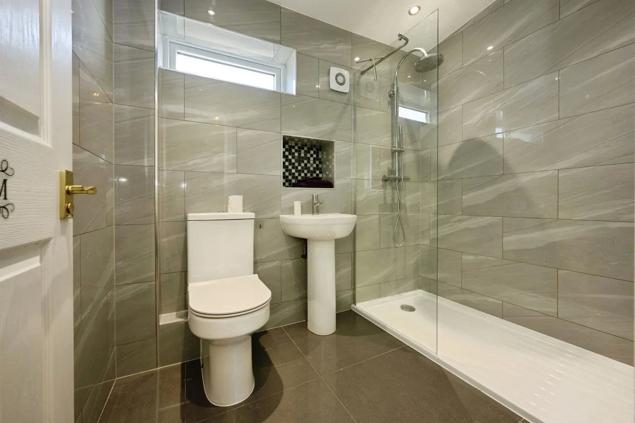 Dolphin Place, Aylesbury, HP21, photo 20