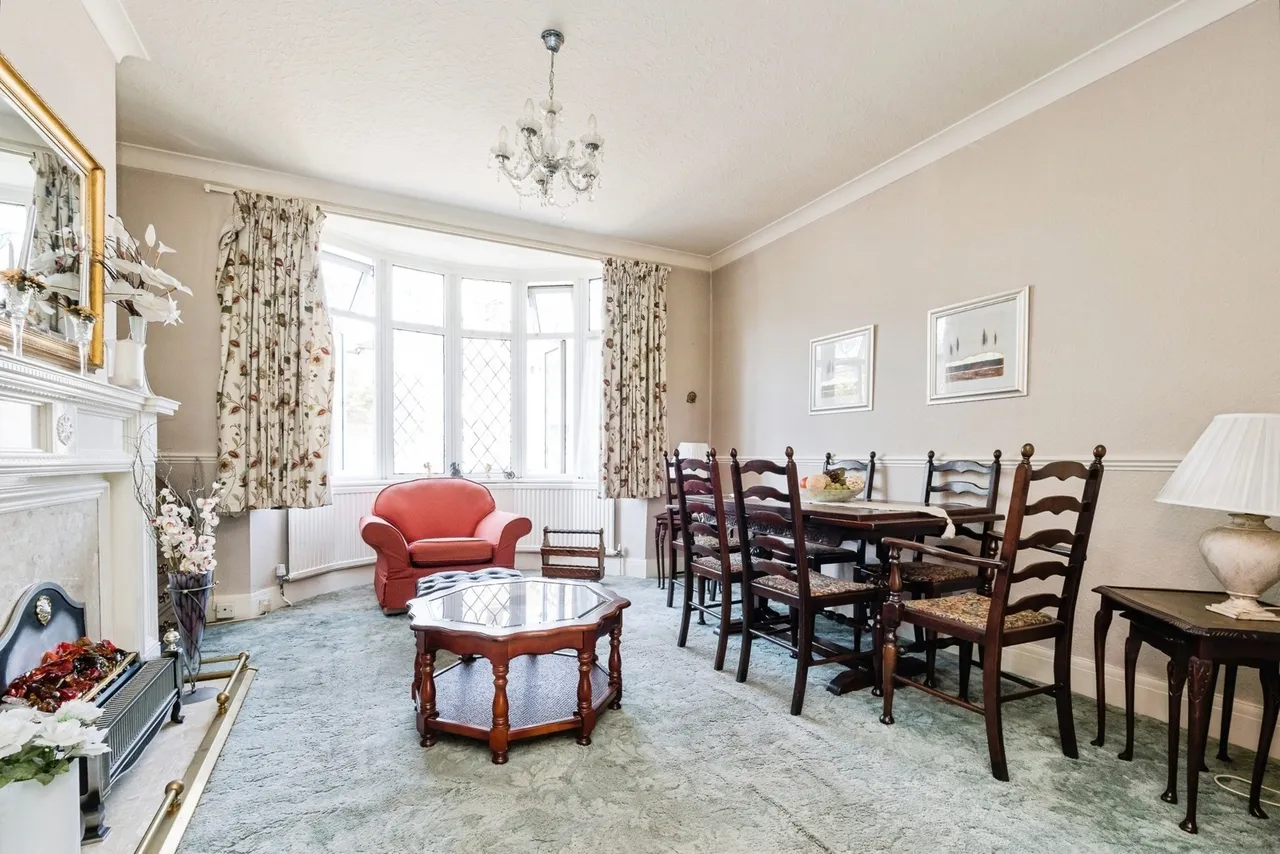 Ashburton Avenue, Barking, Essex, IG3, photo 9