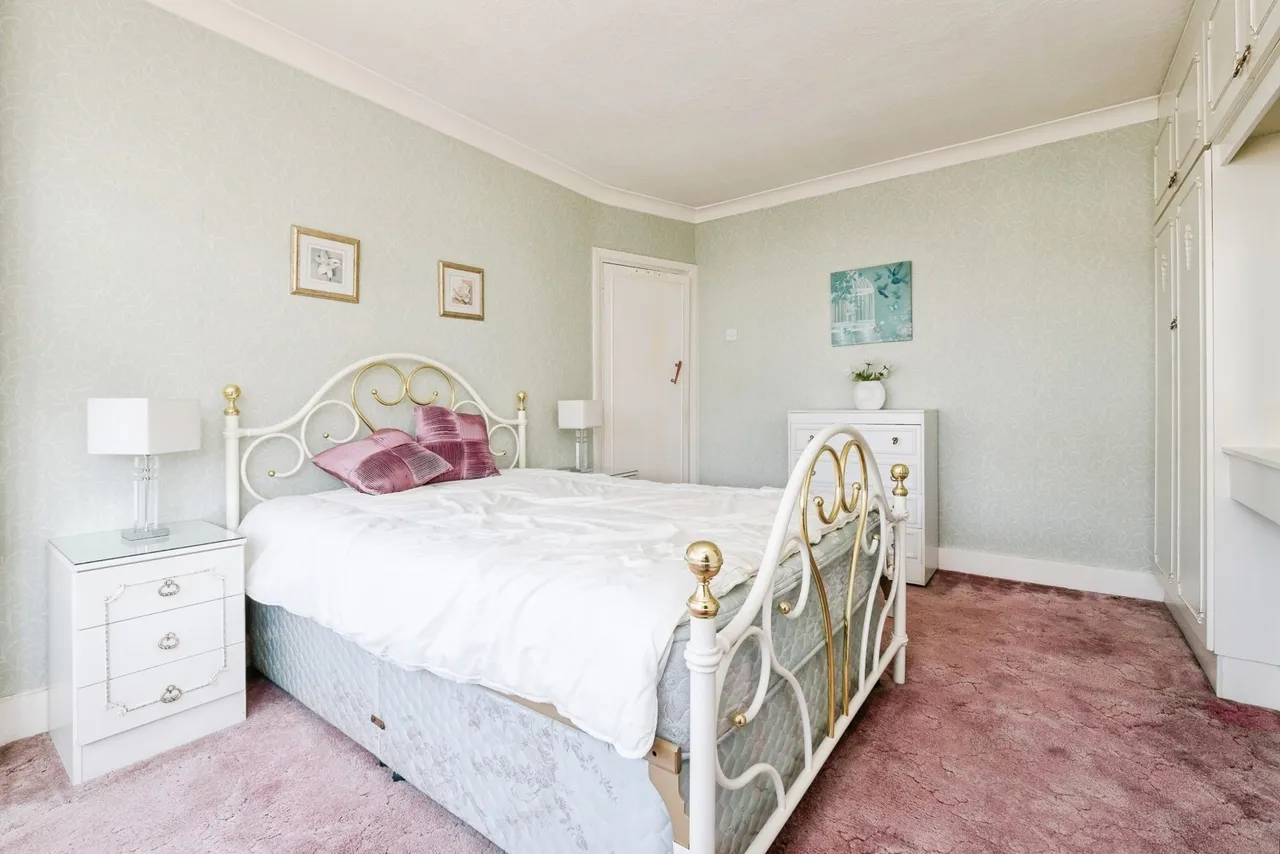 Ashburton Avenue, Barking, Essex, IG3, photo 16