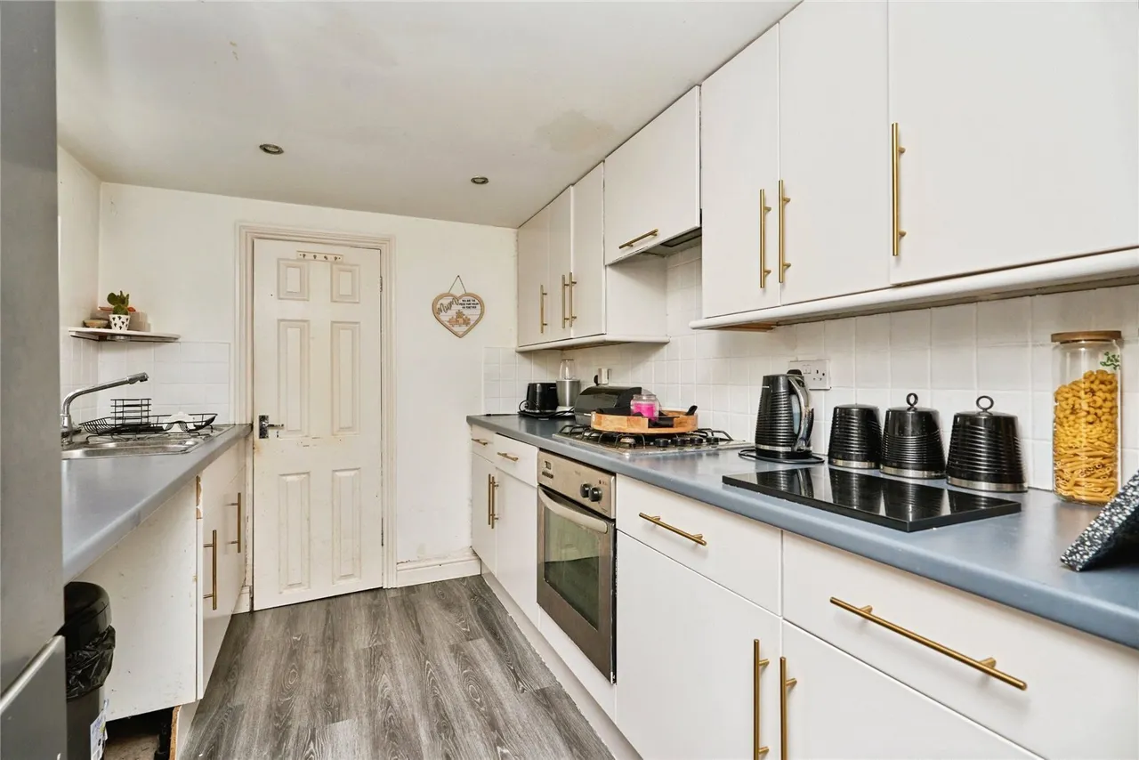 Newcomen Road, Sandown, PO36, photo 7