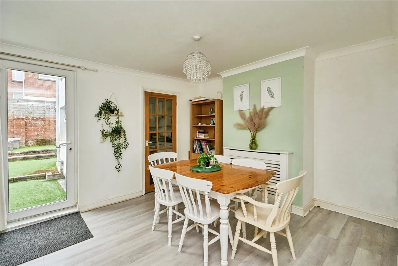 Newcomen Road, Sandown, PO36, photo 6
