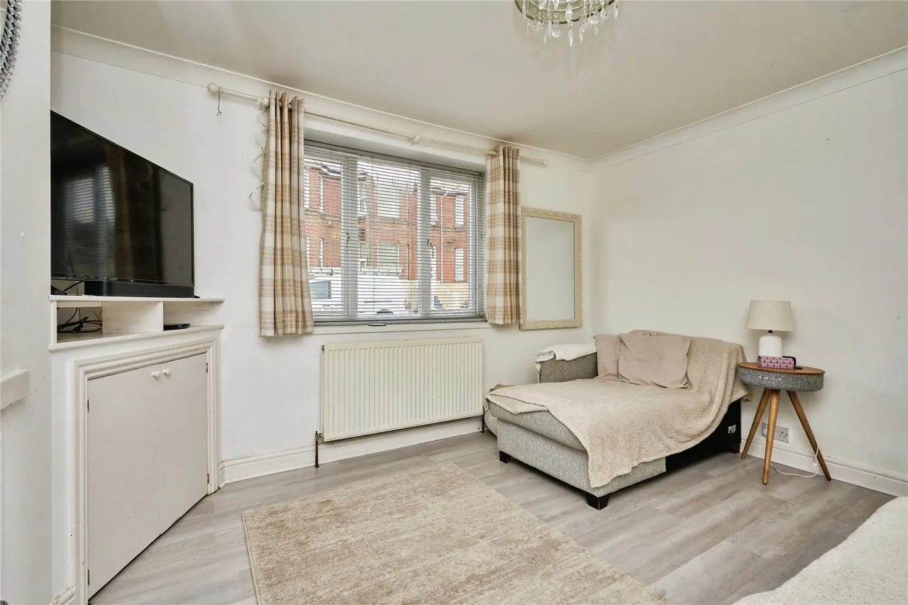 Newcomen Road, Sandown, PO36, photo 16