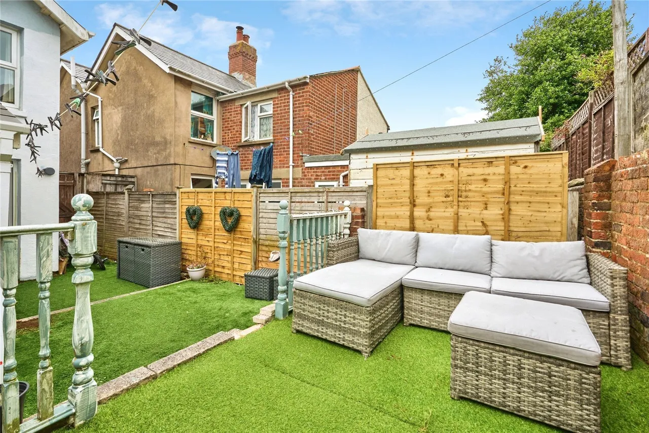 Newcomen Road, Sandown, PO36, photo 5
