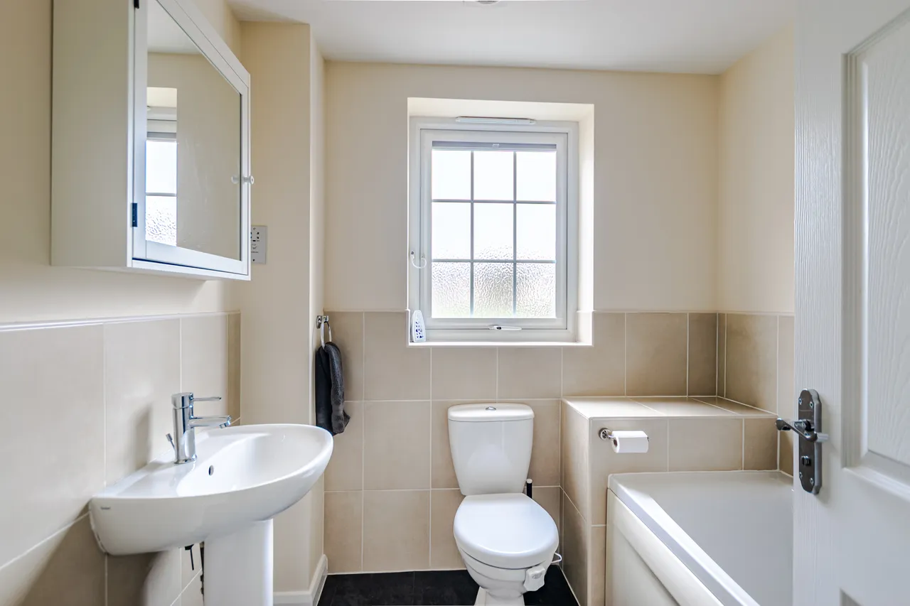 Borrough View, Gledhow, LS8, photo 16