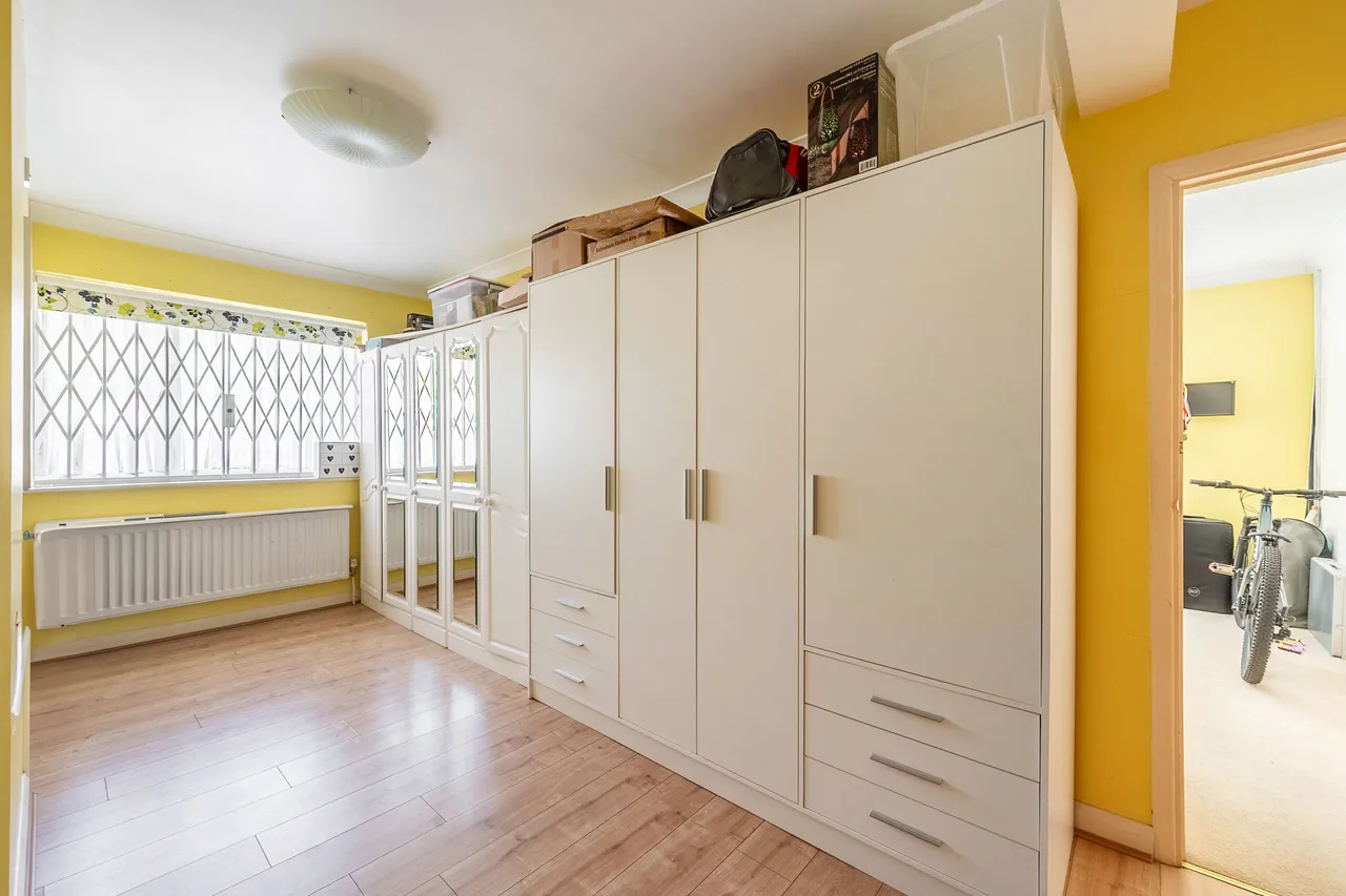 Northwood, HA6, photo 12