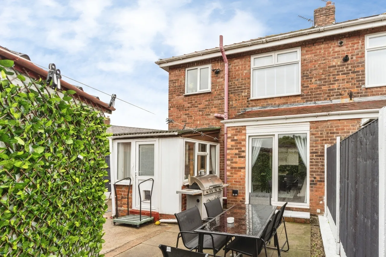 Neville Avenue, Warrington, WA2, photo 13