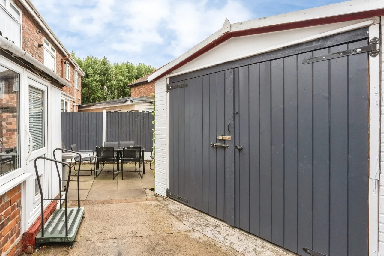 Neville Avenue, Warrington, WA2, photo 14