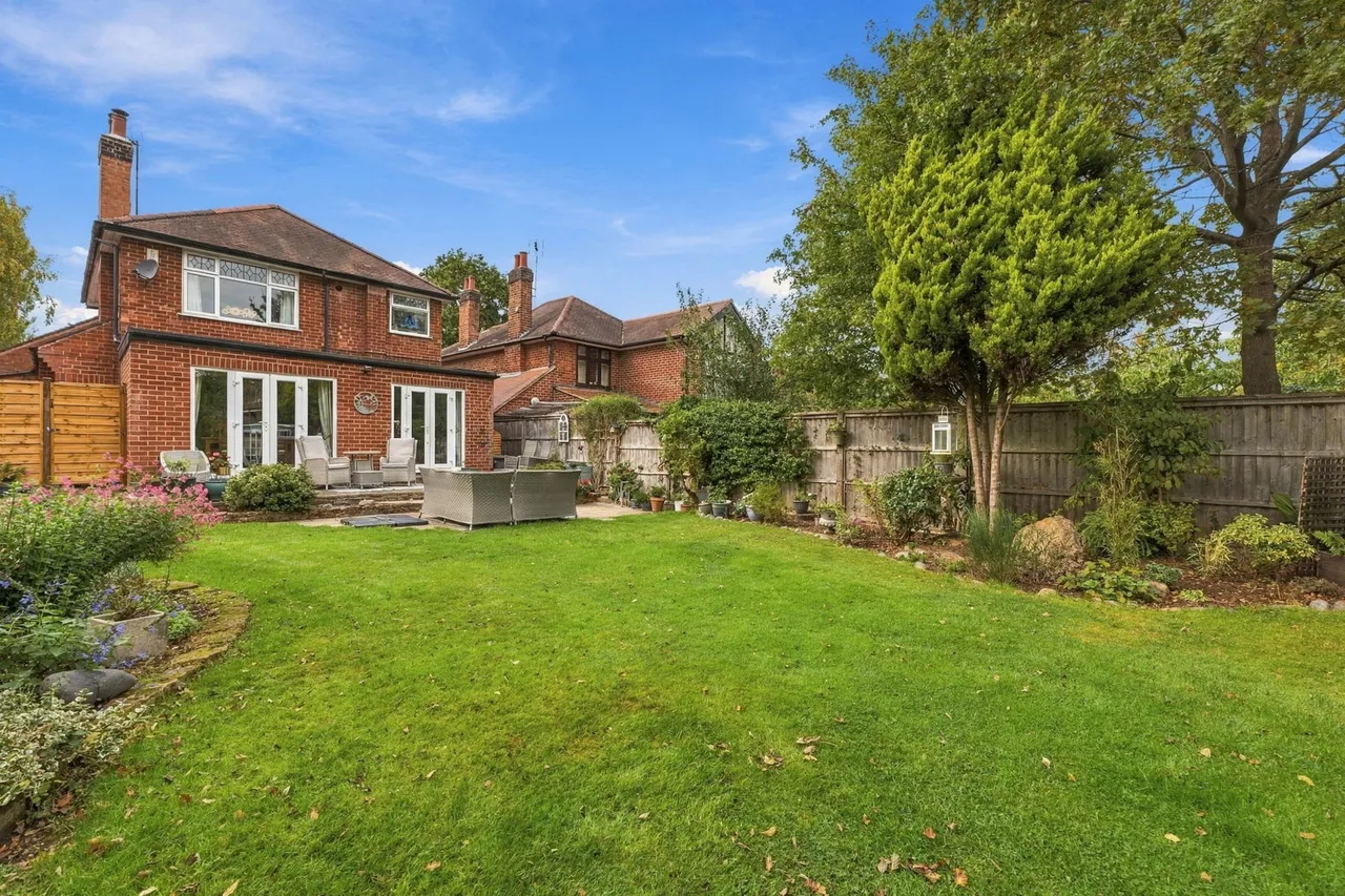 Loughborough Rd, West Bridgford, NG2, photo 32