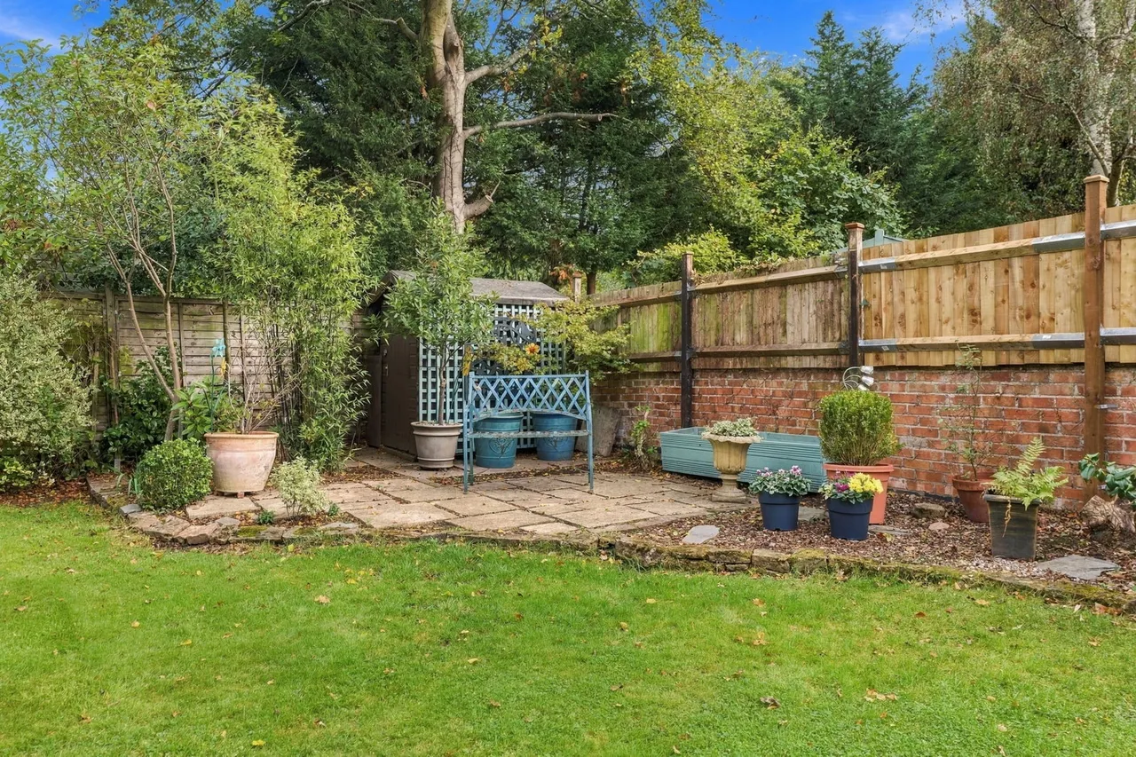 Loughborough Rd, West Bridgford, NG2, photo 34