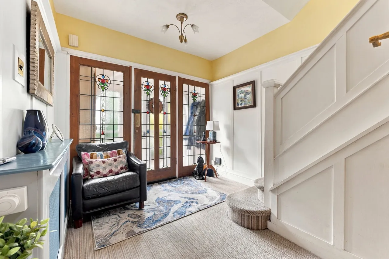 Loughborough Rd, West Bridgford, NG2, photo 14