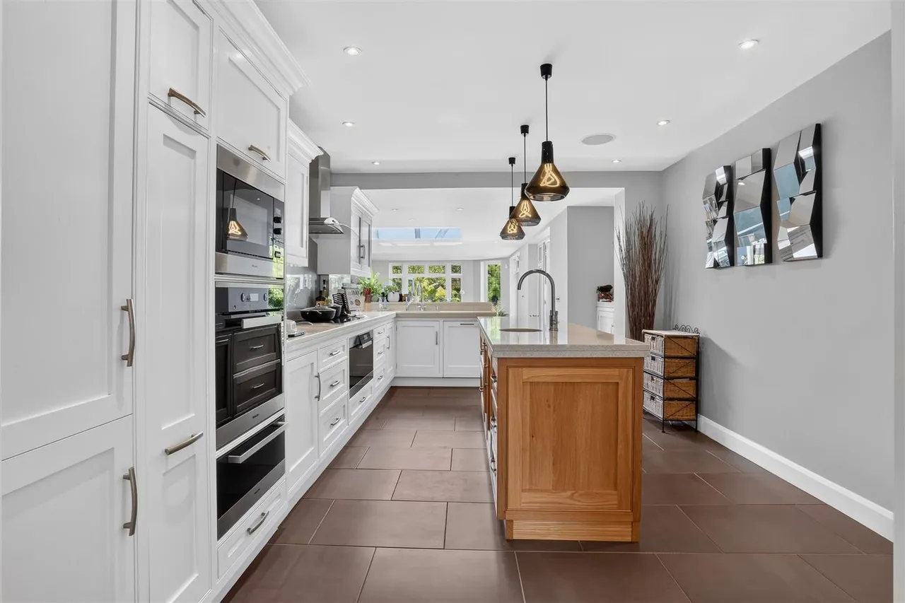 Glebe Road, South Cheam, SM2 7NT, photo 5