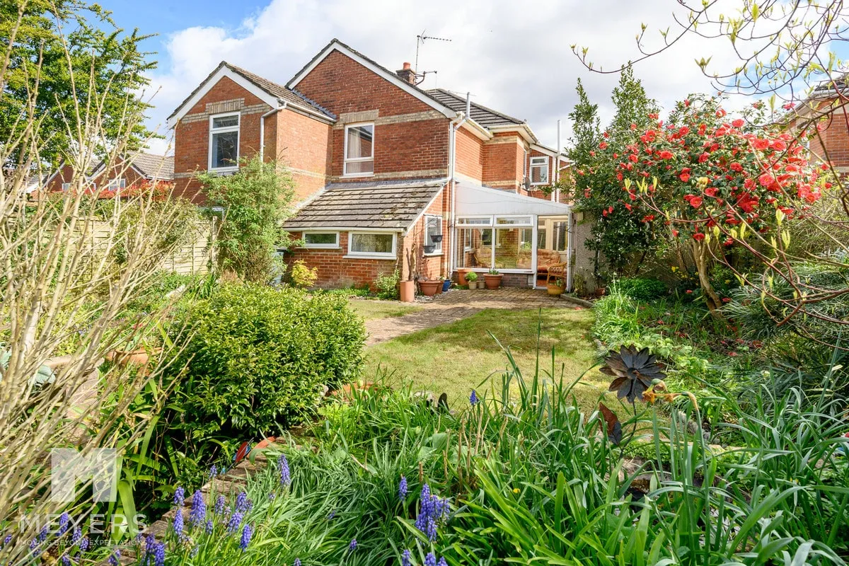 Middleton Road, Ringwood, BH24, photo 2