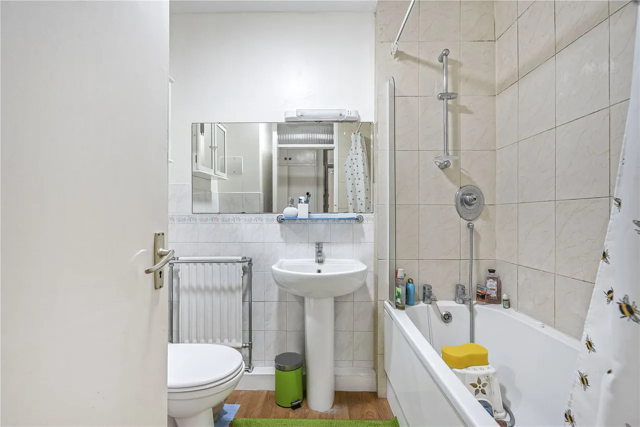 St. John's Avenue, London, SW15, photo 12