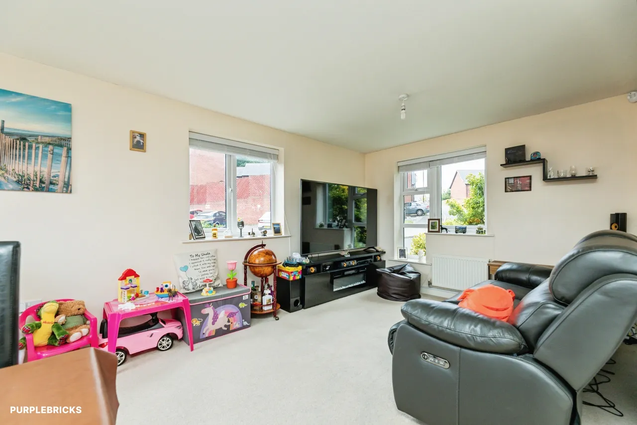 Orchid Crescent, Sheffield, photo 6