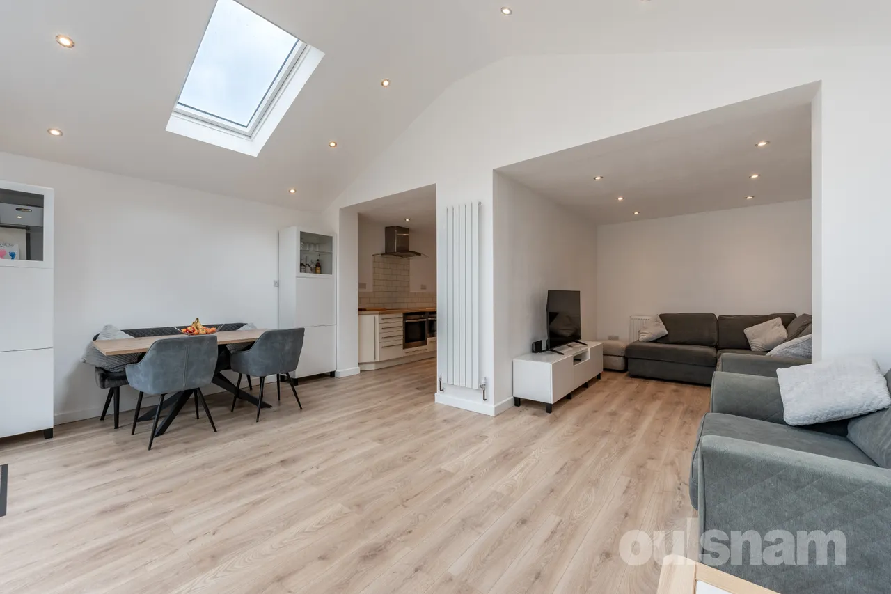 Winchester Gardens, Northfield, Birmingham, B31 2QA, photo 2