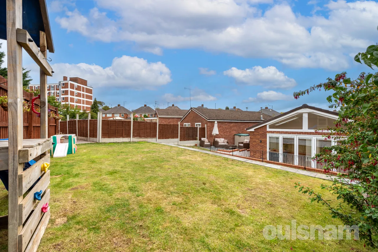 Winchester Gardens, Northfield, Birmingham, B31 2QA, photo 15