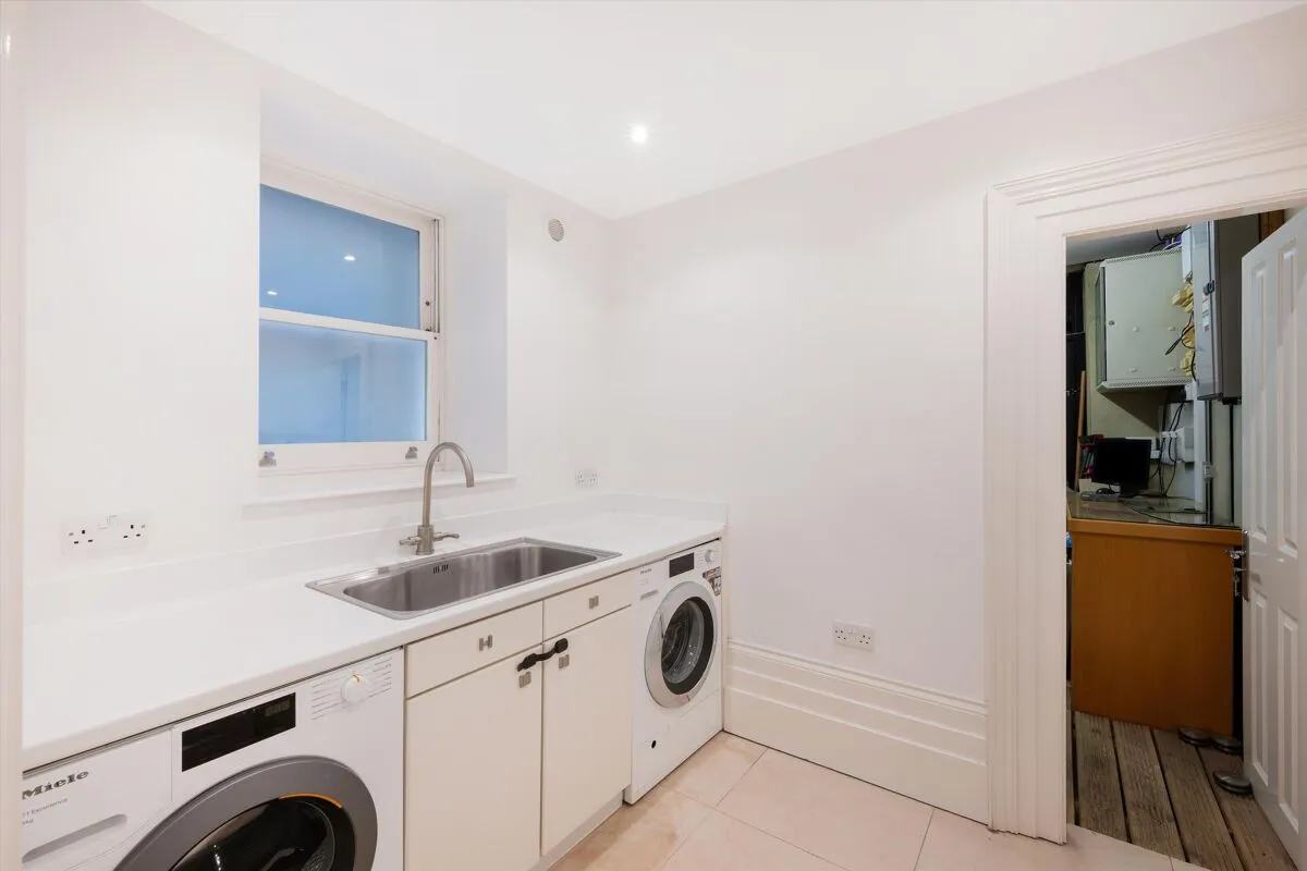 Belsize Avenue, London, NW3, photo 37