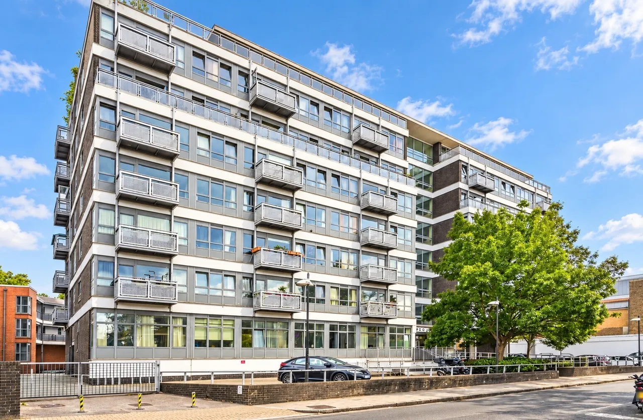New Park Road, London, SW2, photo 8
