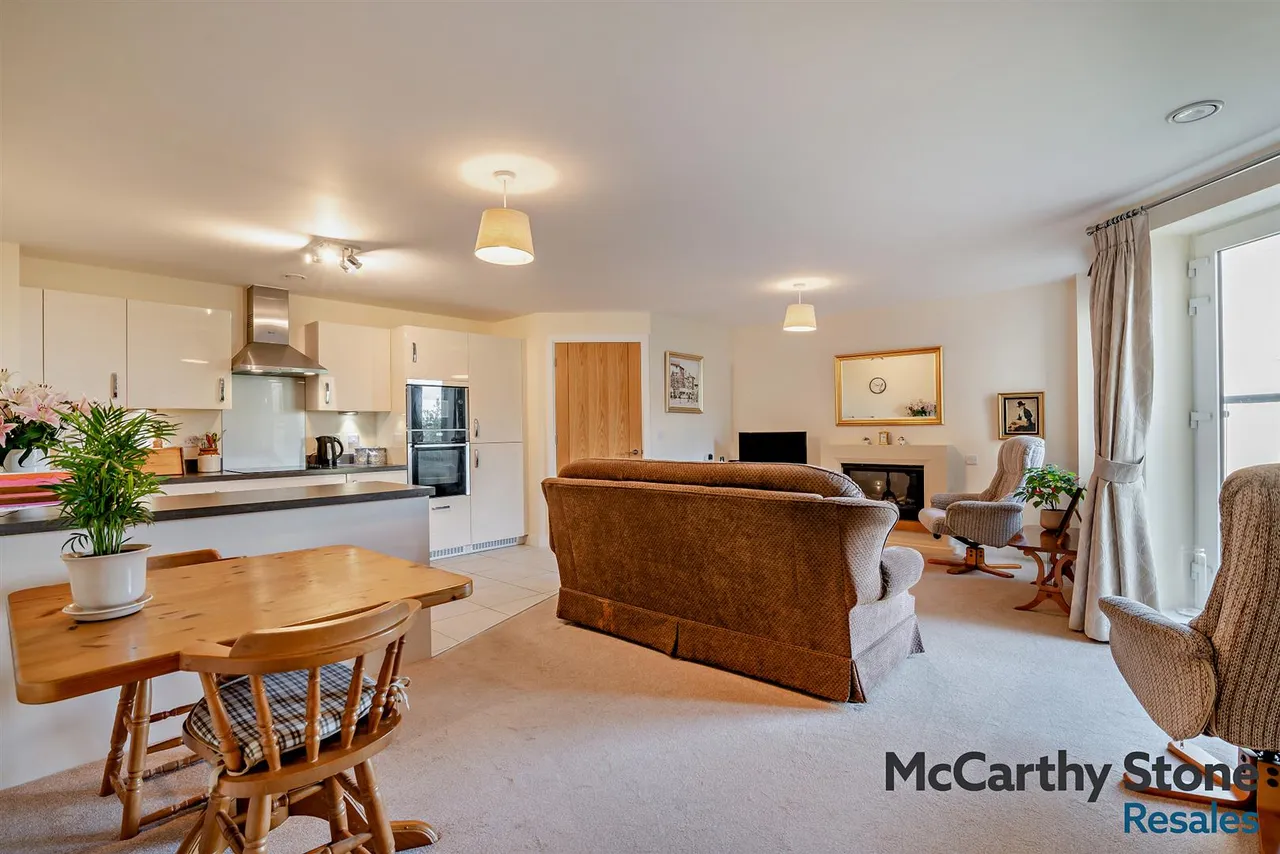 Railway Road, Ilkley, LS29, photo 29