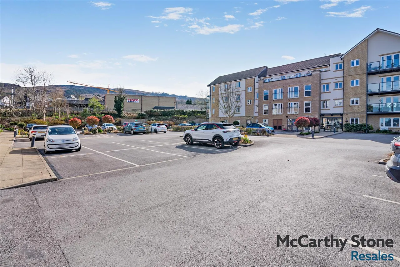 Railway Road, Ilkley, LS29, photo 19