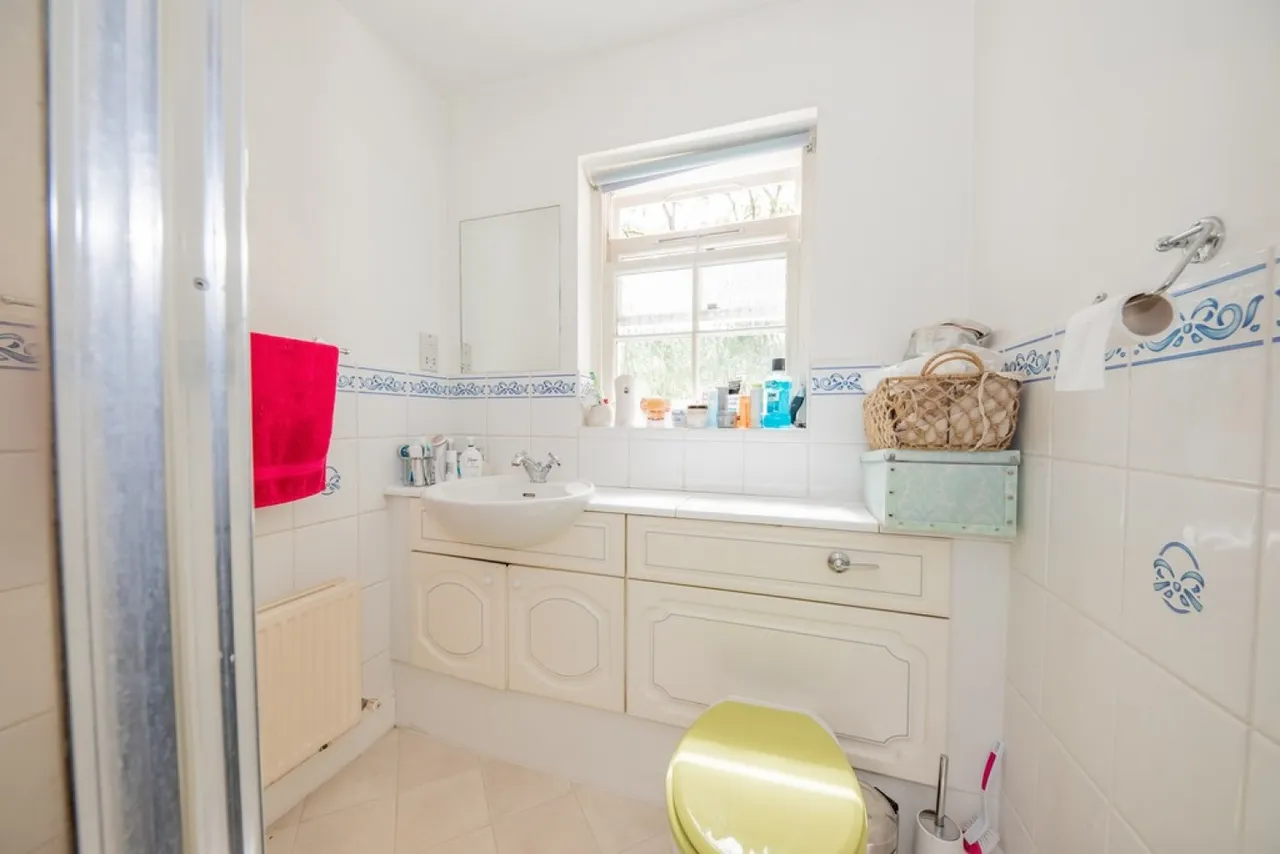 Townside Place, Camberley, GU15, photo 9