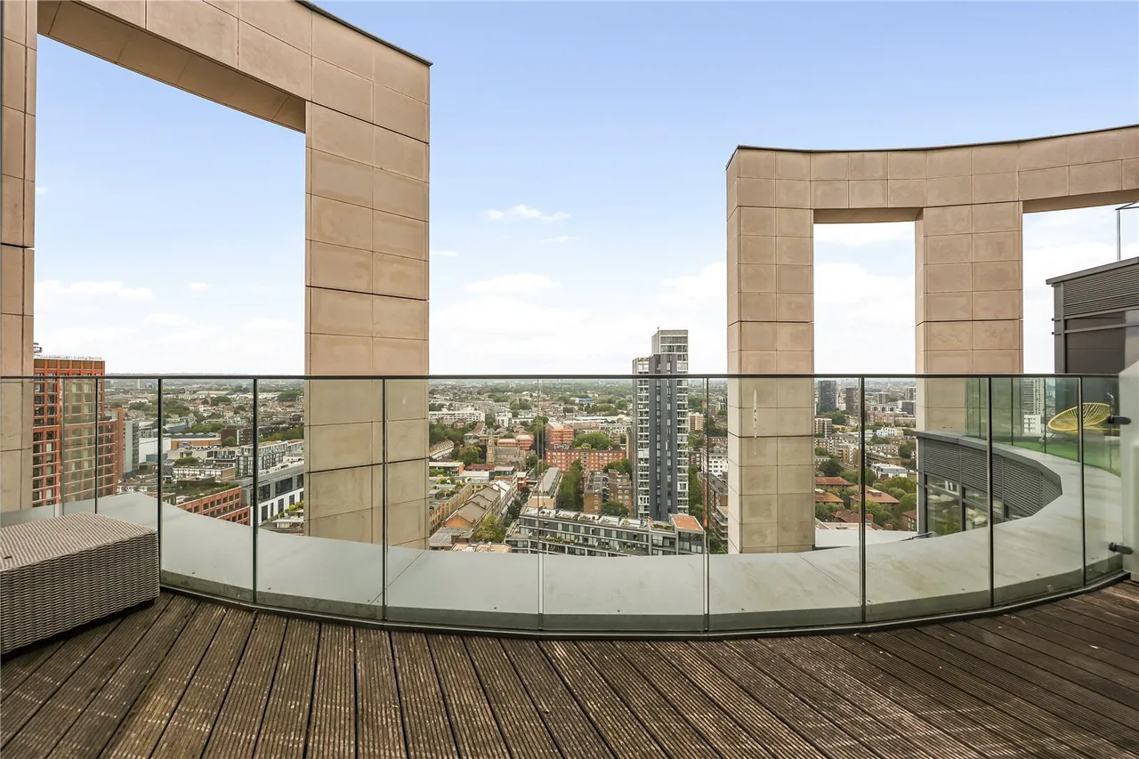 City Road, London, EC1V, photo 13