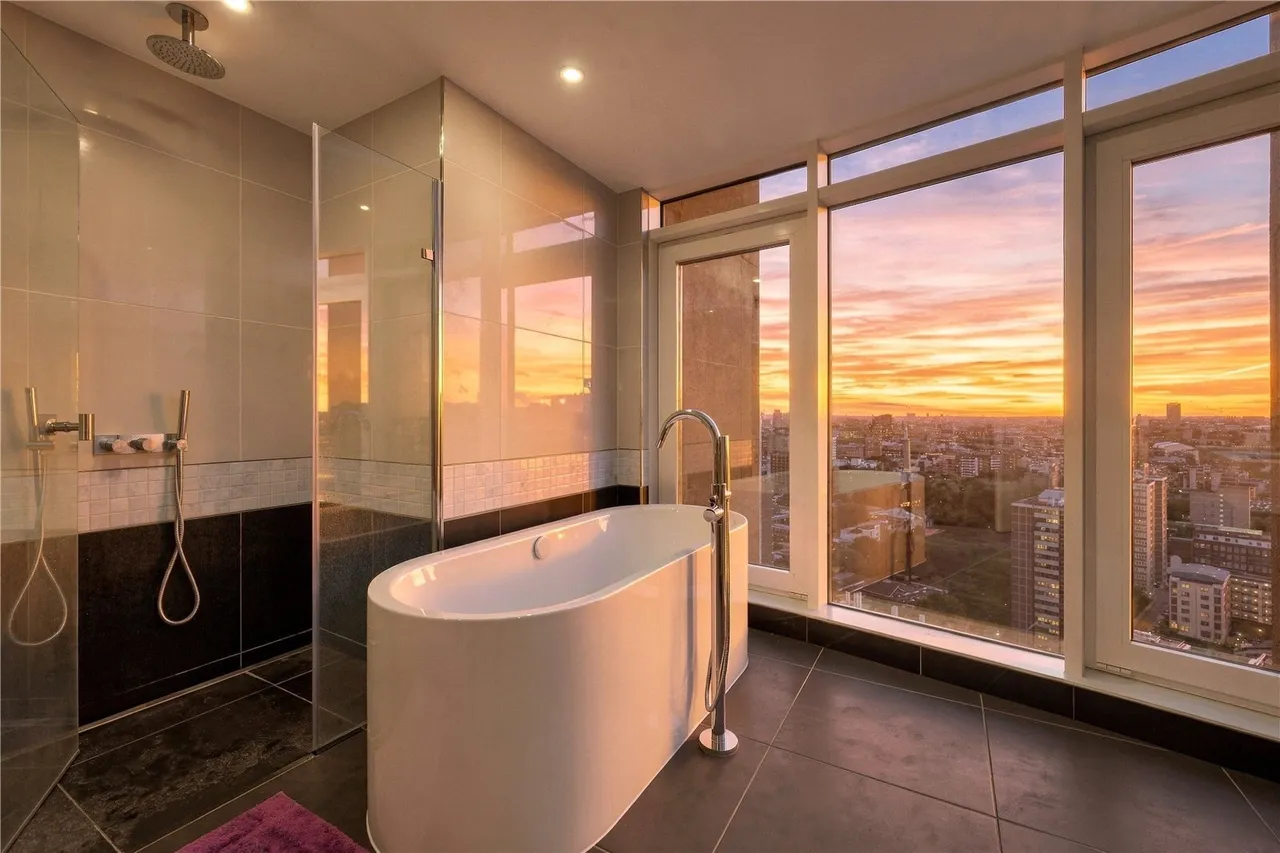City Road, London, EC1V, photo 14