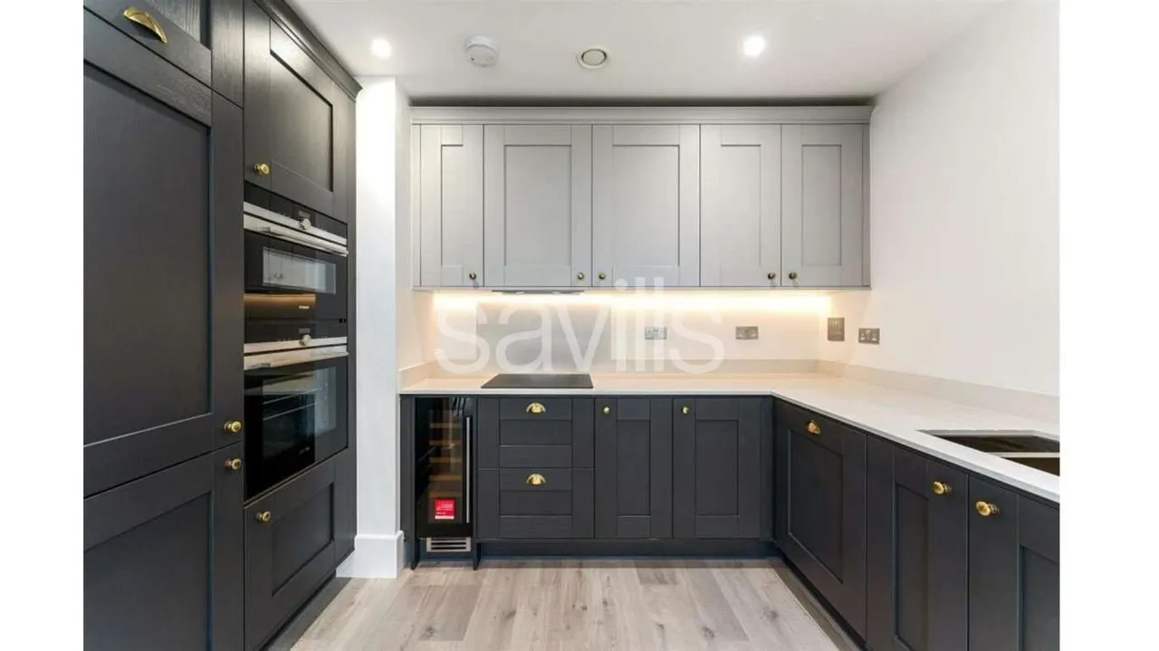 Daffodil Crescent, EN4, photo 7