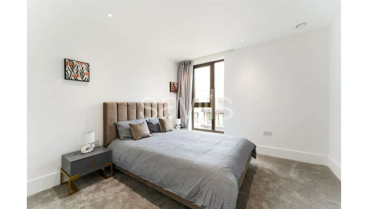 Daffodil Crescent, EN4, photo 11