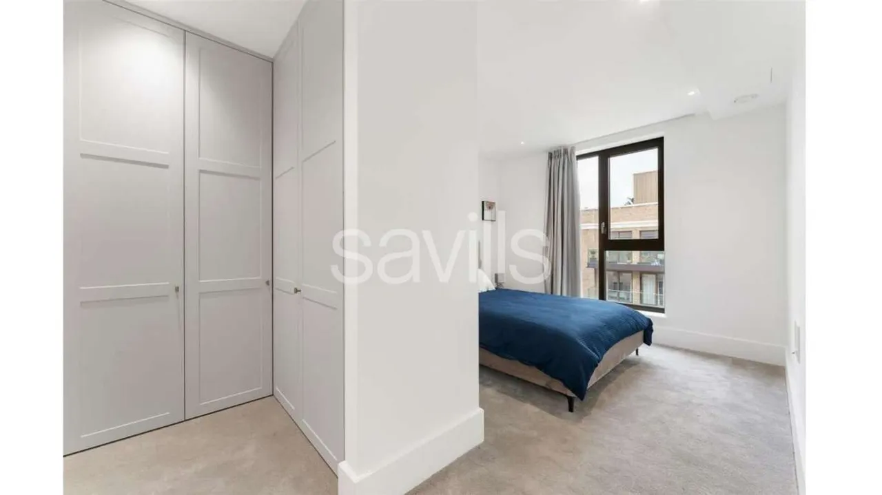 Daffodil Crescent, EN4, photo 9