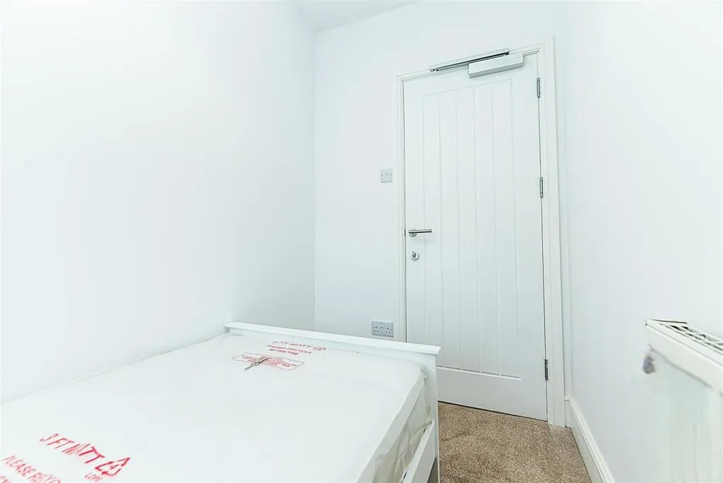 Chippendale Street, Nottingham, NG7, photo 16