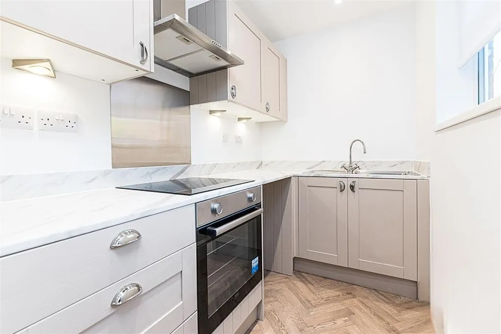 Chippendale Street, Nottingham, NG7, photo 25