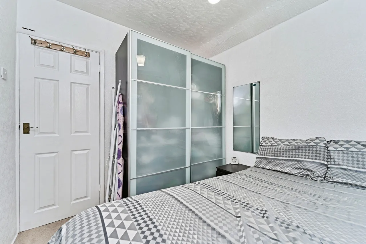 Lilac Avenue, Walsall, West Midlands, WS5, photo 16