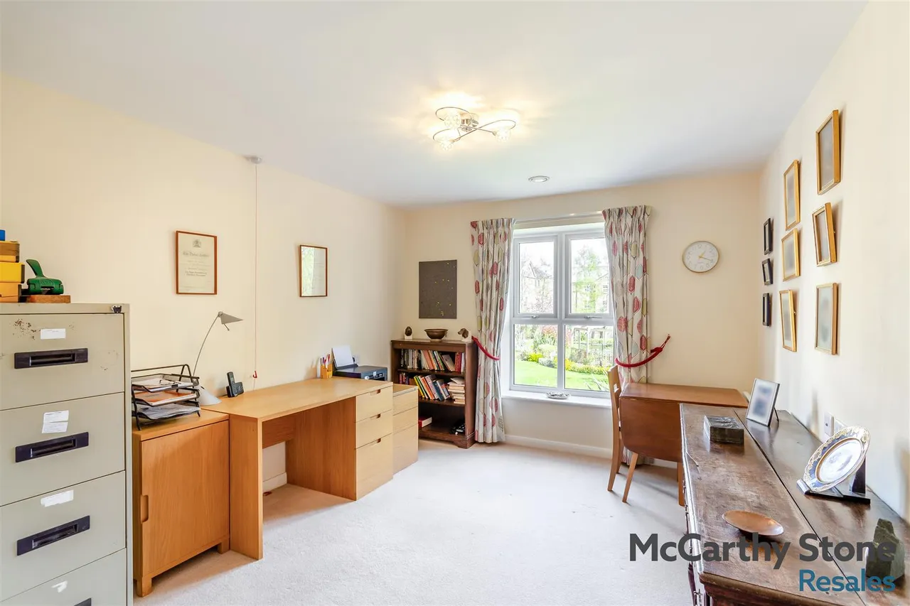Squirrel Way, Shadwell, LS17, photo 11