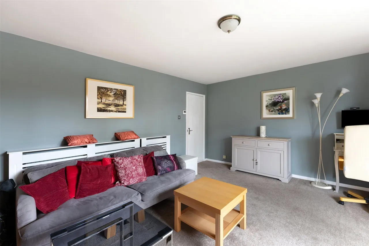 Lansdowne Road, London, SW20, photo 4