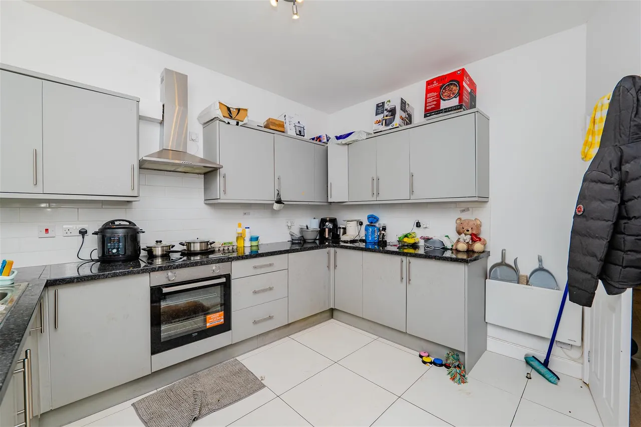 Lee Road, Barry, CF63 1DA, photo 7