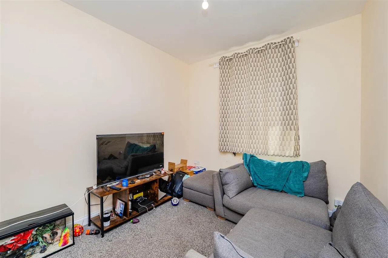 Lee Road, Barry, CF63 1DA, photo 3