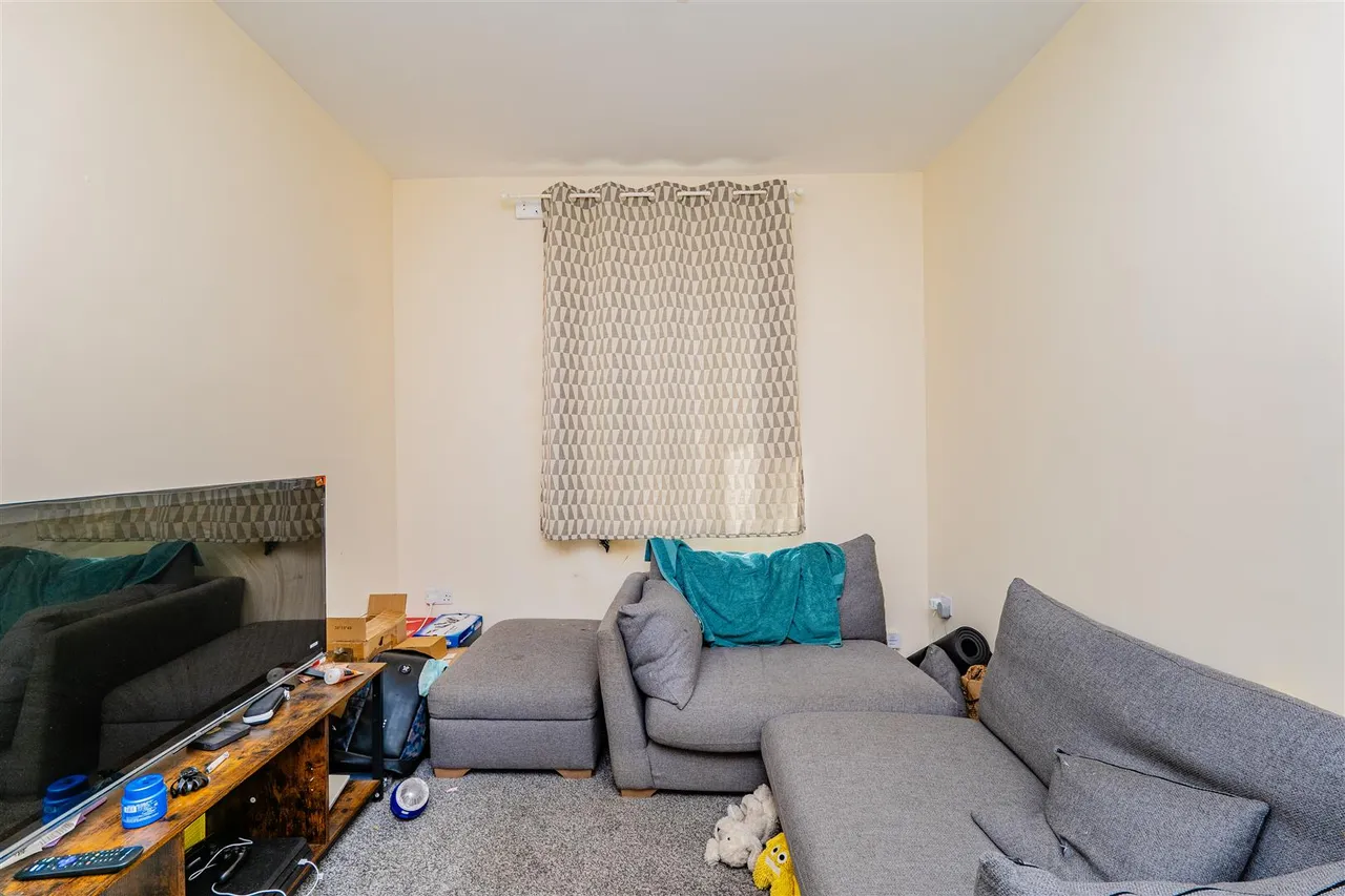 Lee Road, Barry, CF63 1DA, photo 5