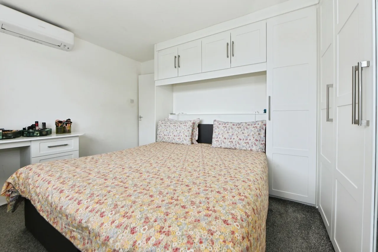 Meadowside, Bramhall, SK7, photo 9