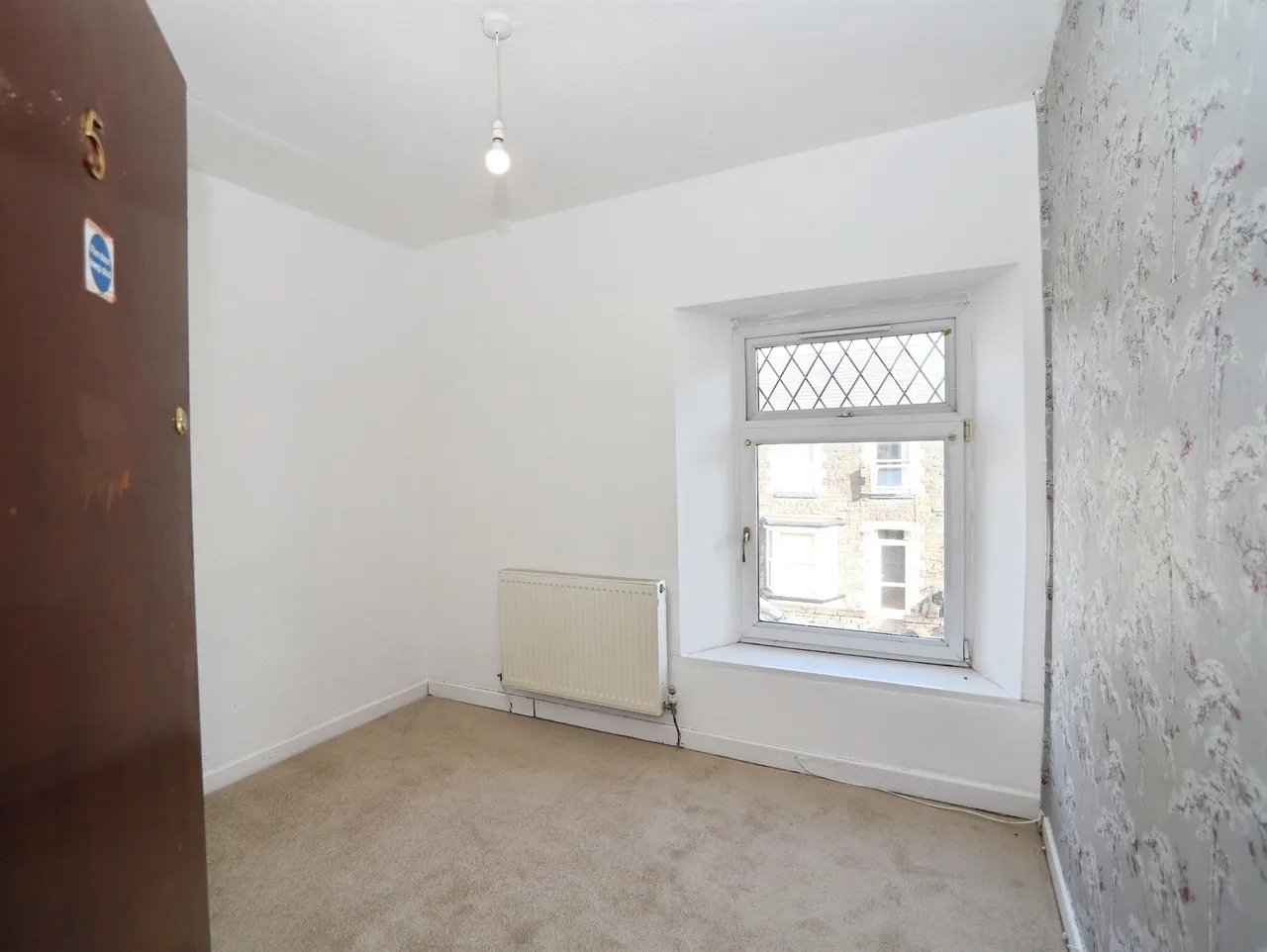 John Street, Pontypridd, CF37, photo 4