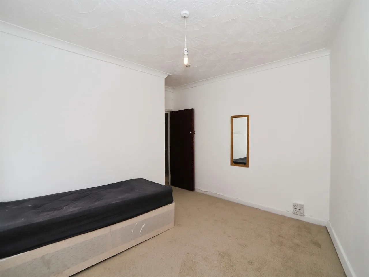 John Street, Pontypridd, CF37, photo 9