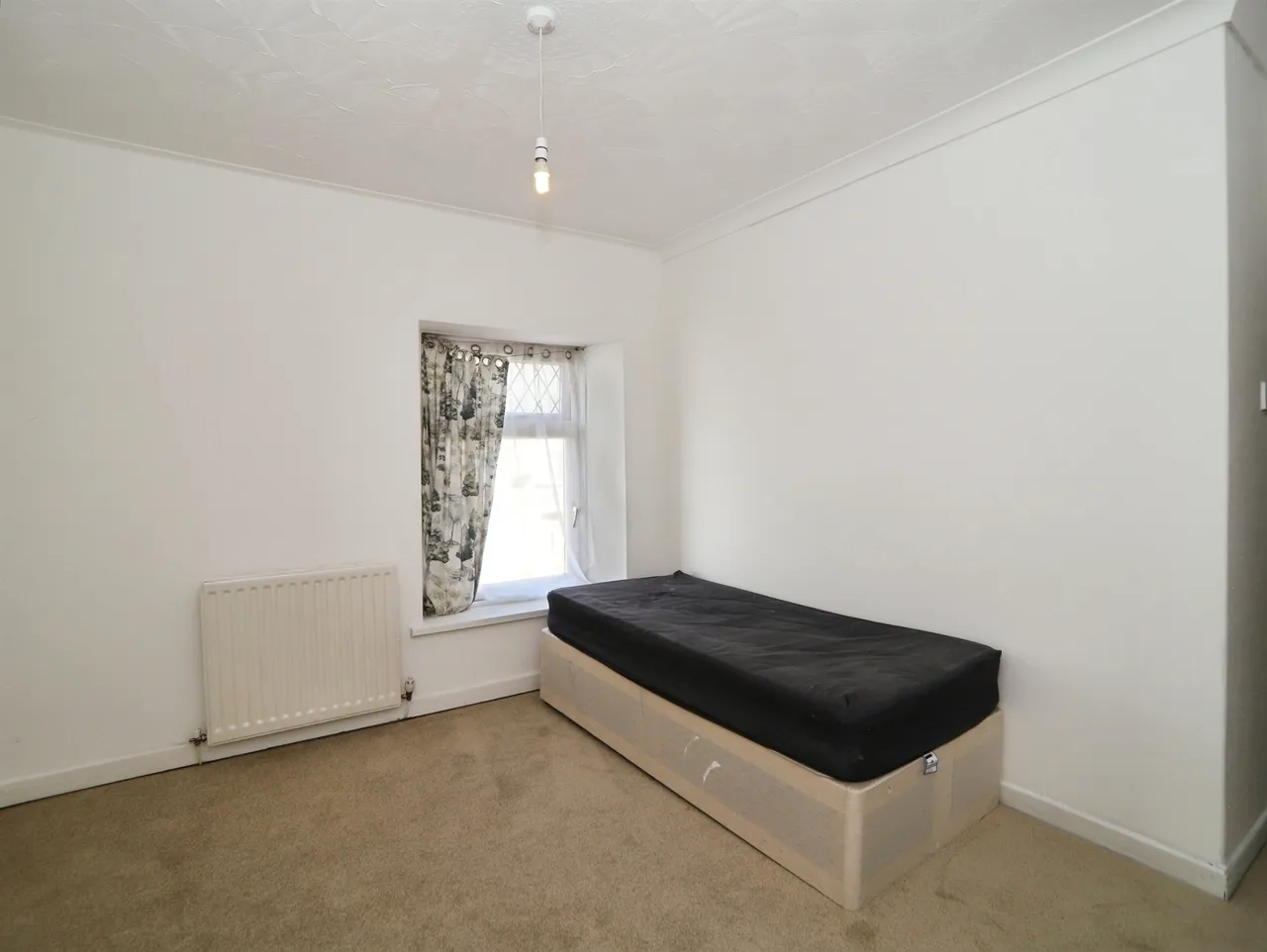 John Street, Pontypridd, CF37, photo 8